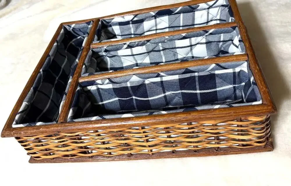 Handmade Wicker Storage Organizer Basket w/ Fabric Lining Compartments